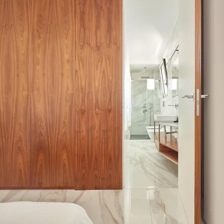 Attico Maristella * オートラント